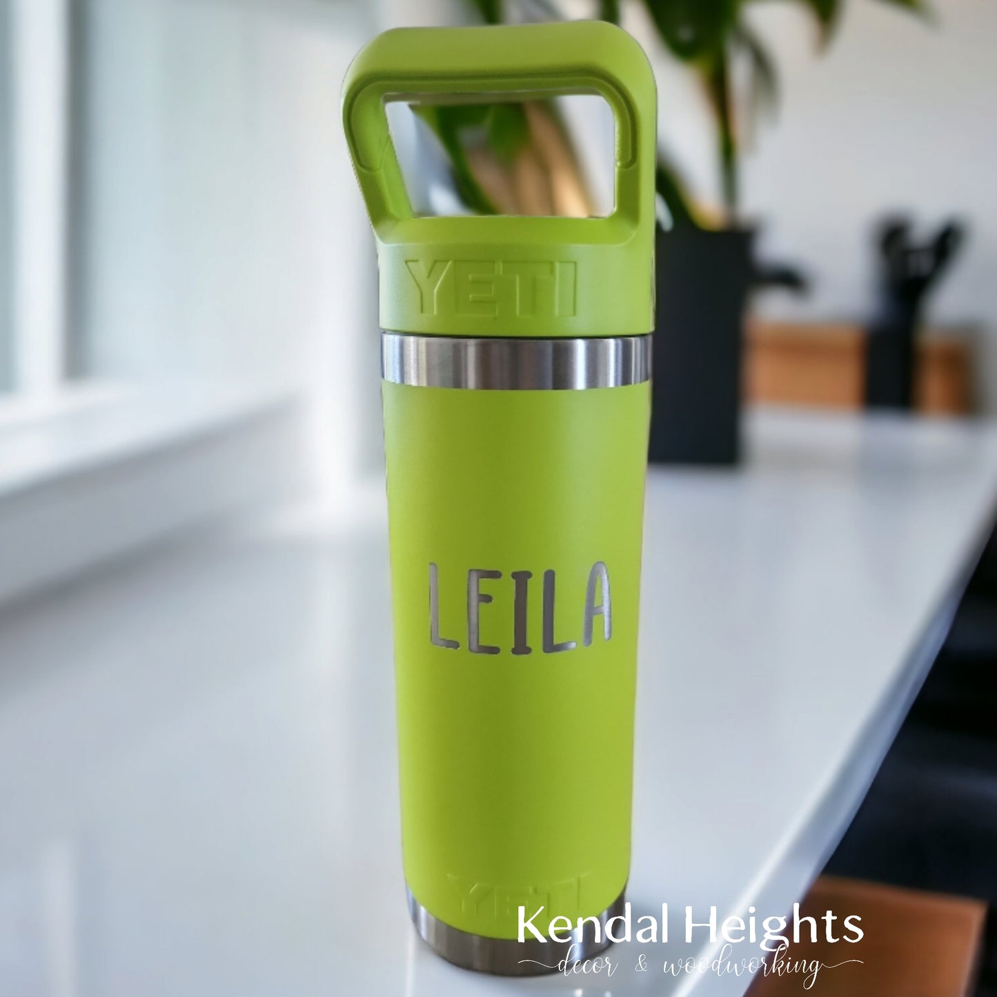 YETI 18 OZ STRAW BOTTLE