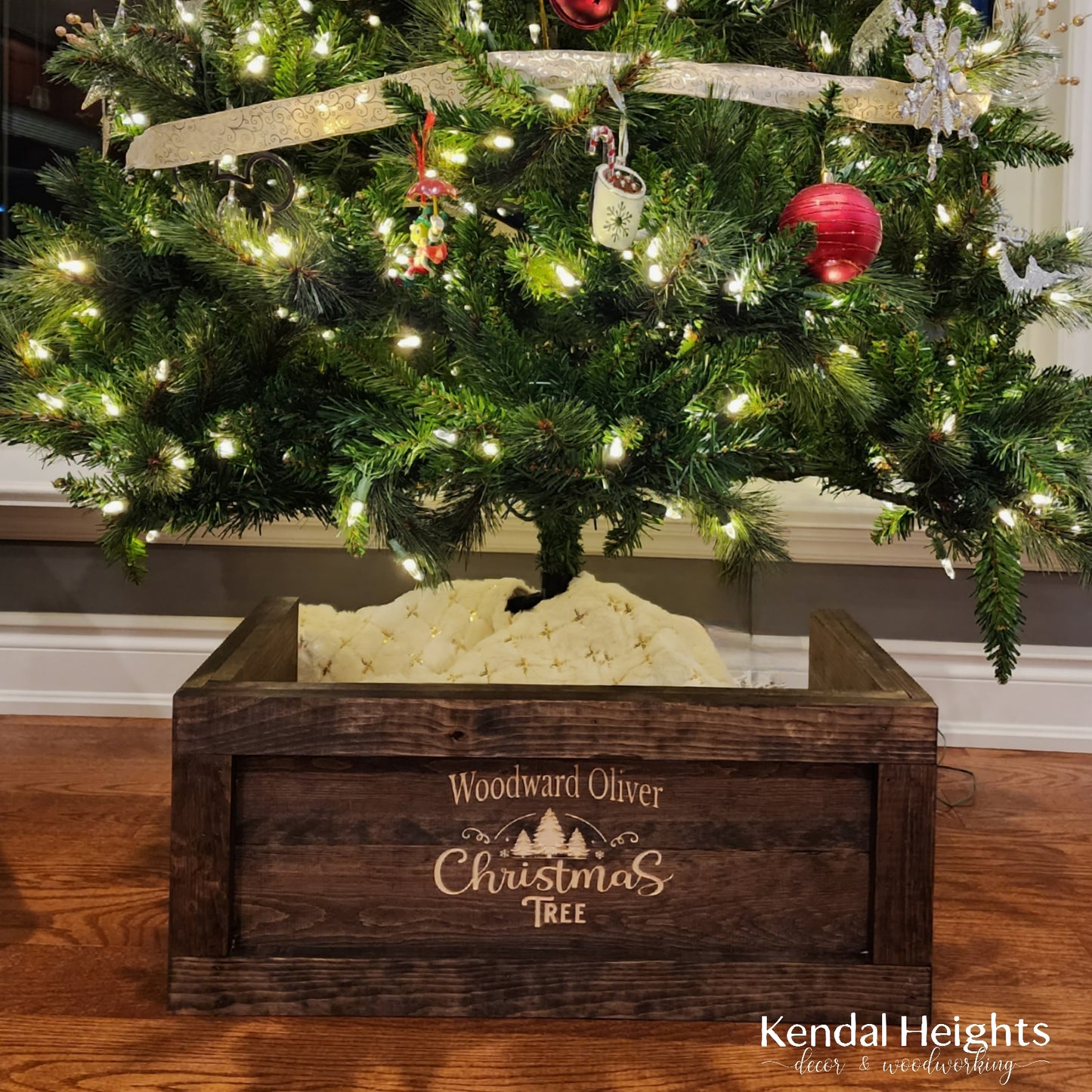 Christmas Tree Collar