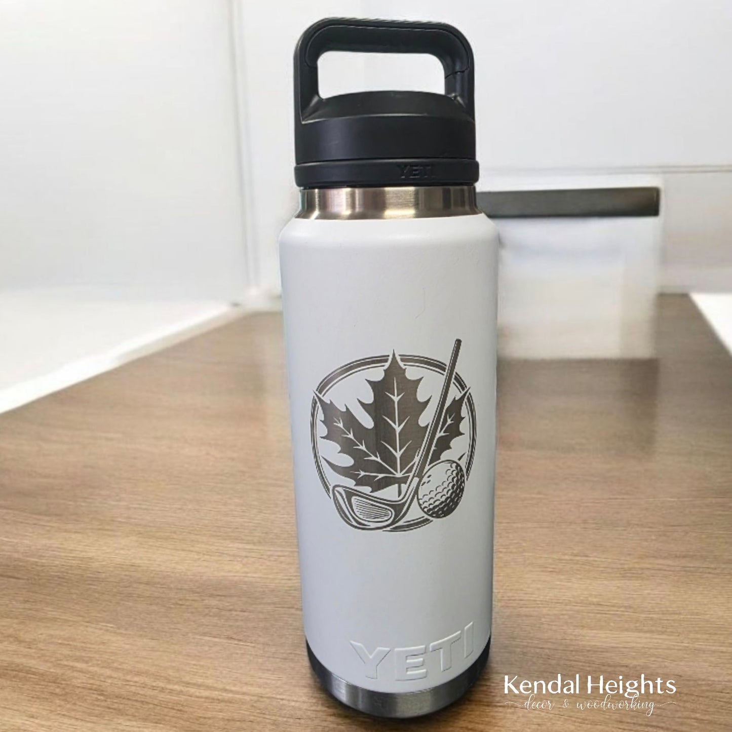 YETI Rambler Bottle 26 OZ W/ CHUG CAP