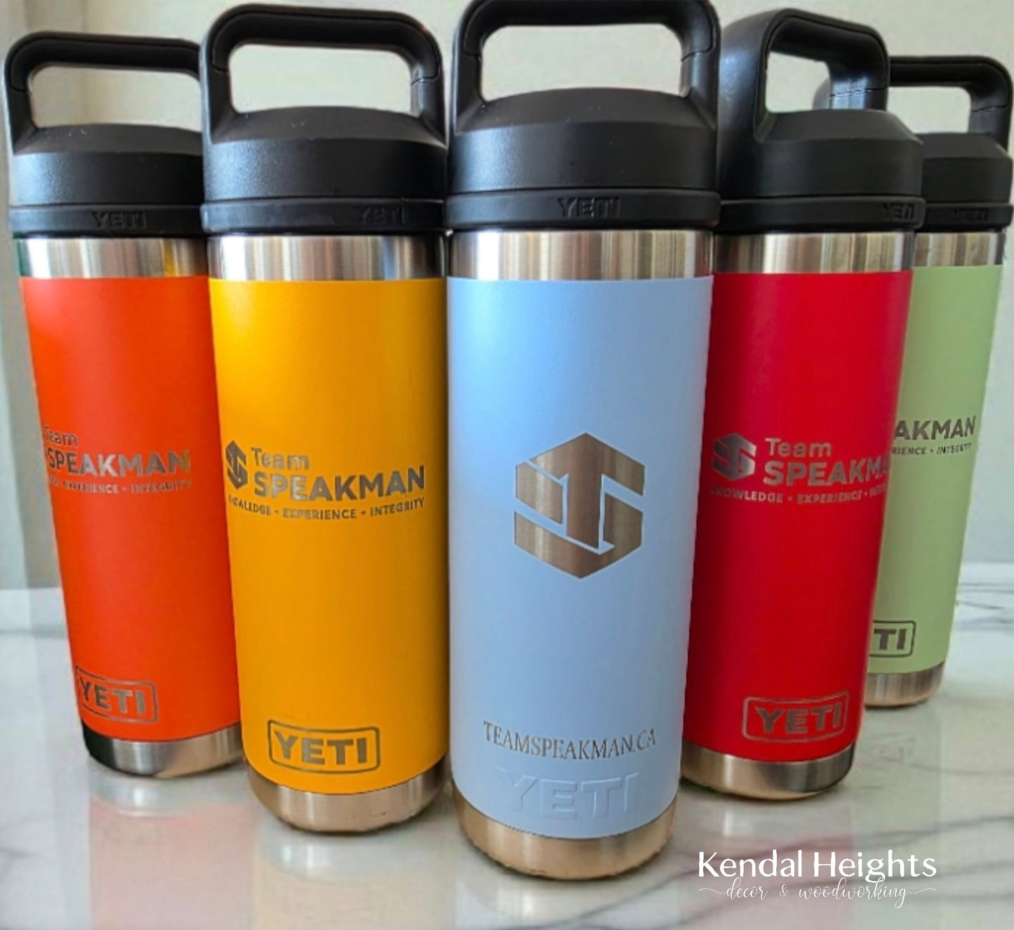 YETI Rambler Bottle 18 OZ W/ CHUG CAP