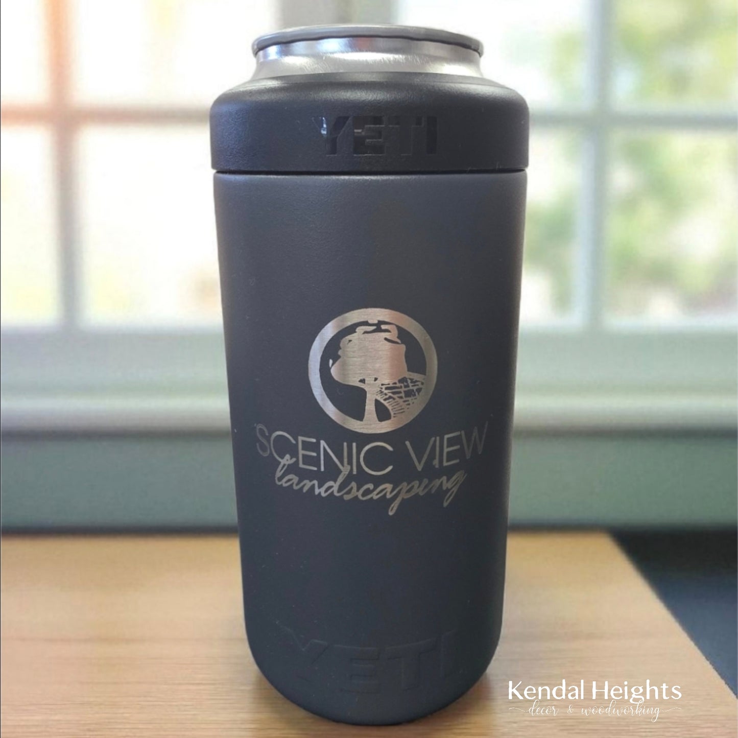 YETI RAMBLER COLSTER TALL CAN