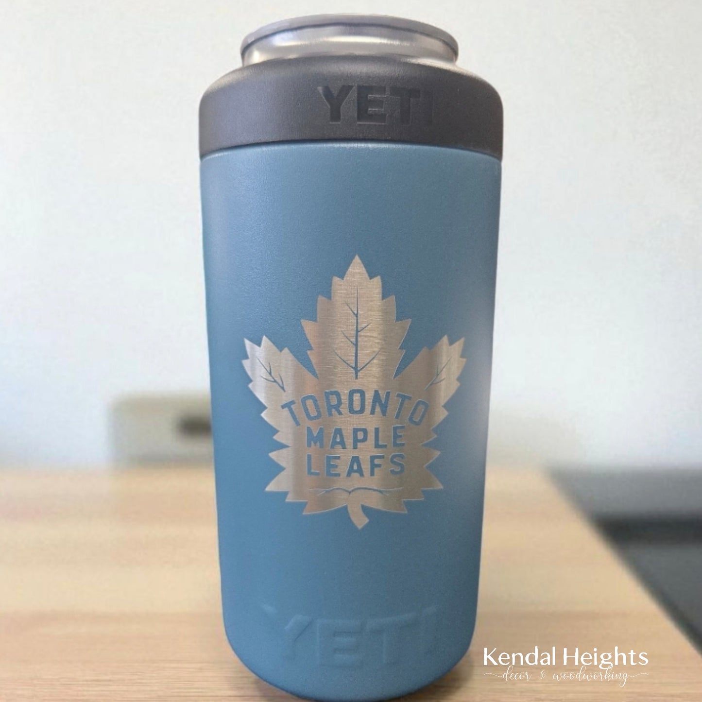 YETI RAMBLER COLSTER TALL CAN
