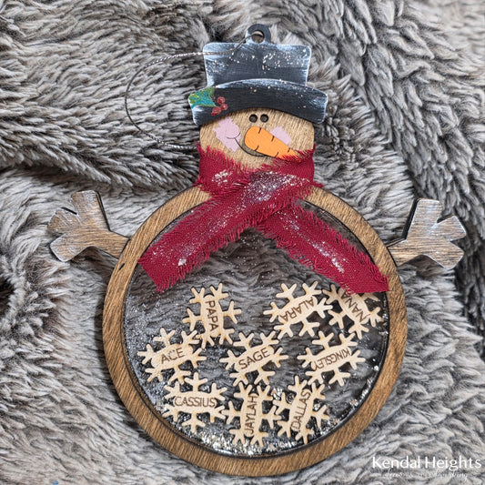 Snowman Family Snow Globe