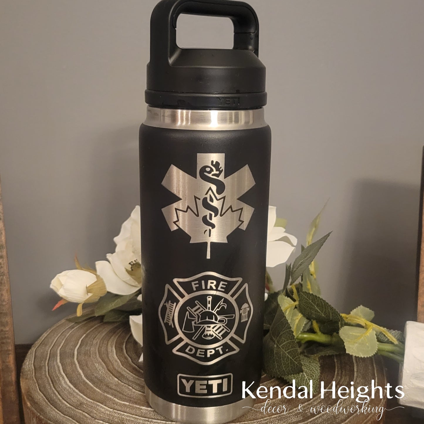 YETI Rambler Bottle 18 OZ W/ CHUG CAP