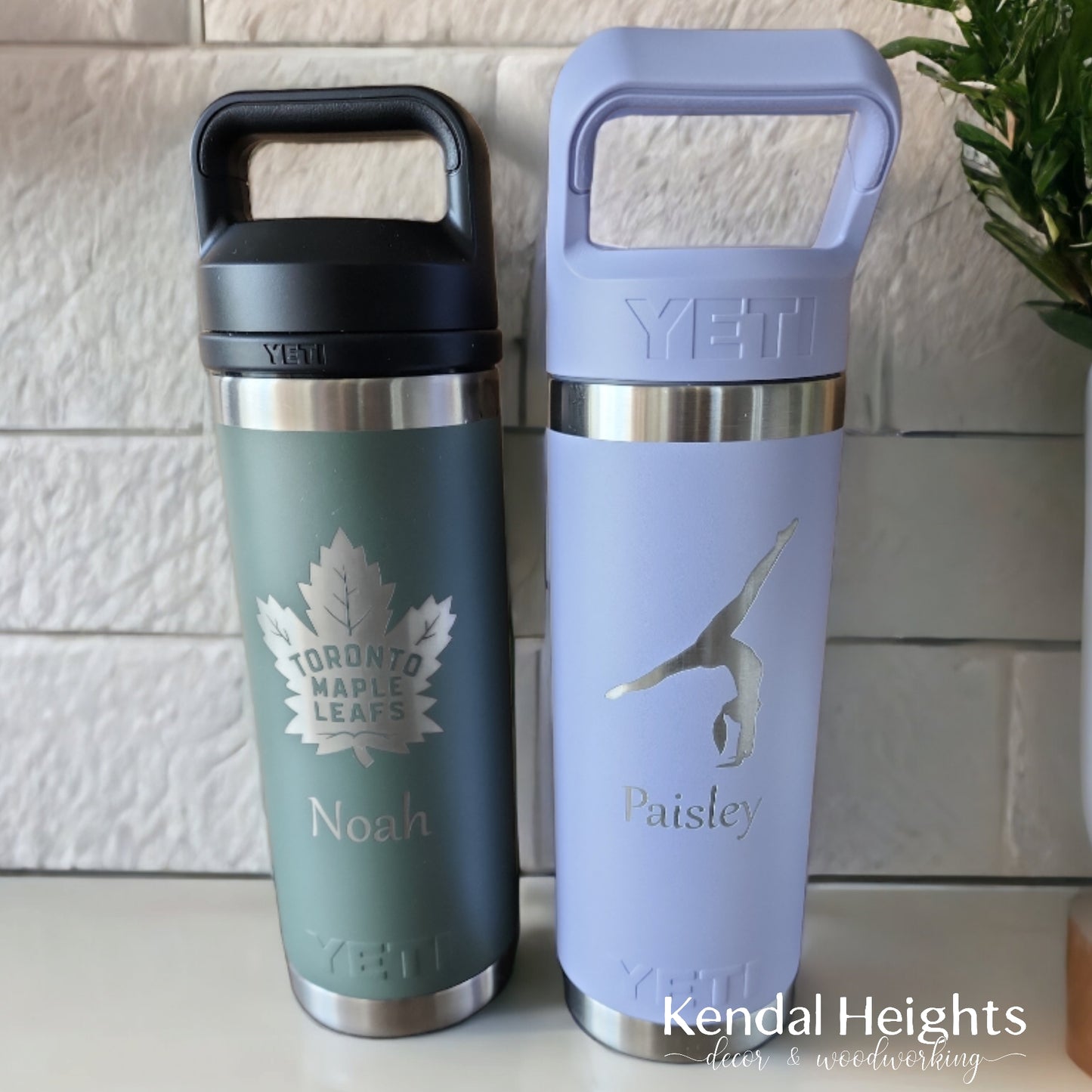 YETI Rambler Bottle 18 OZ W/ CHUG CAP