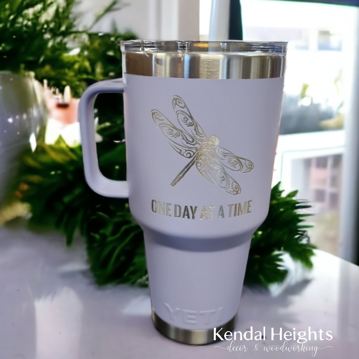 YETI Rambler 25 OZ Straw Mug