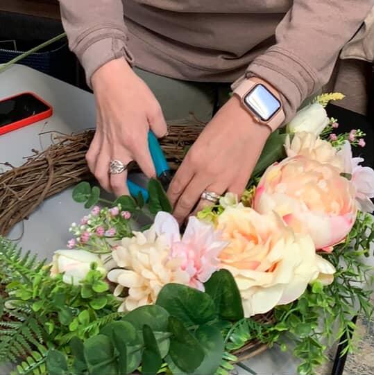Floral Wreath & Sign - Deposit Only