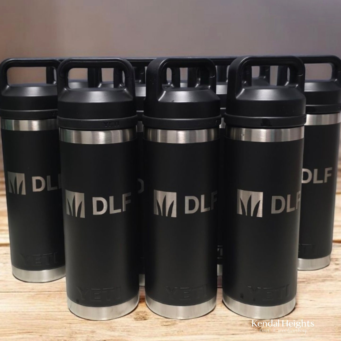 YETI Rambler Bottle 18 OZ W/ CHUG CAP