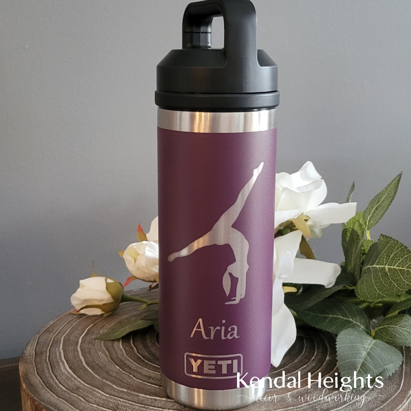 YETI Rambler Bottle 18 OZ W/ CHUG CAP