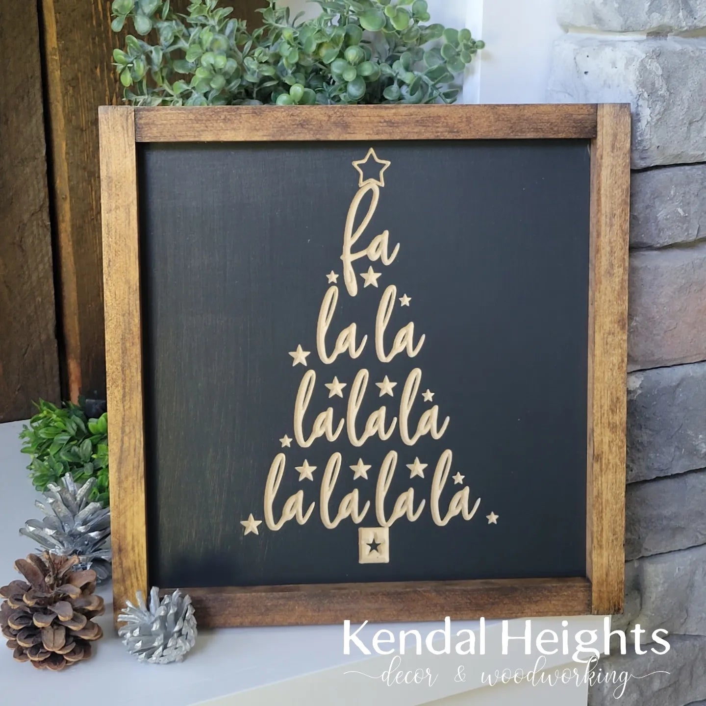 Fa la la la la
