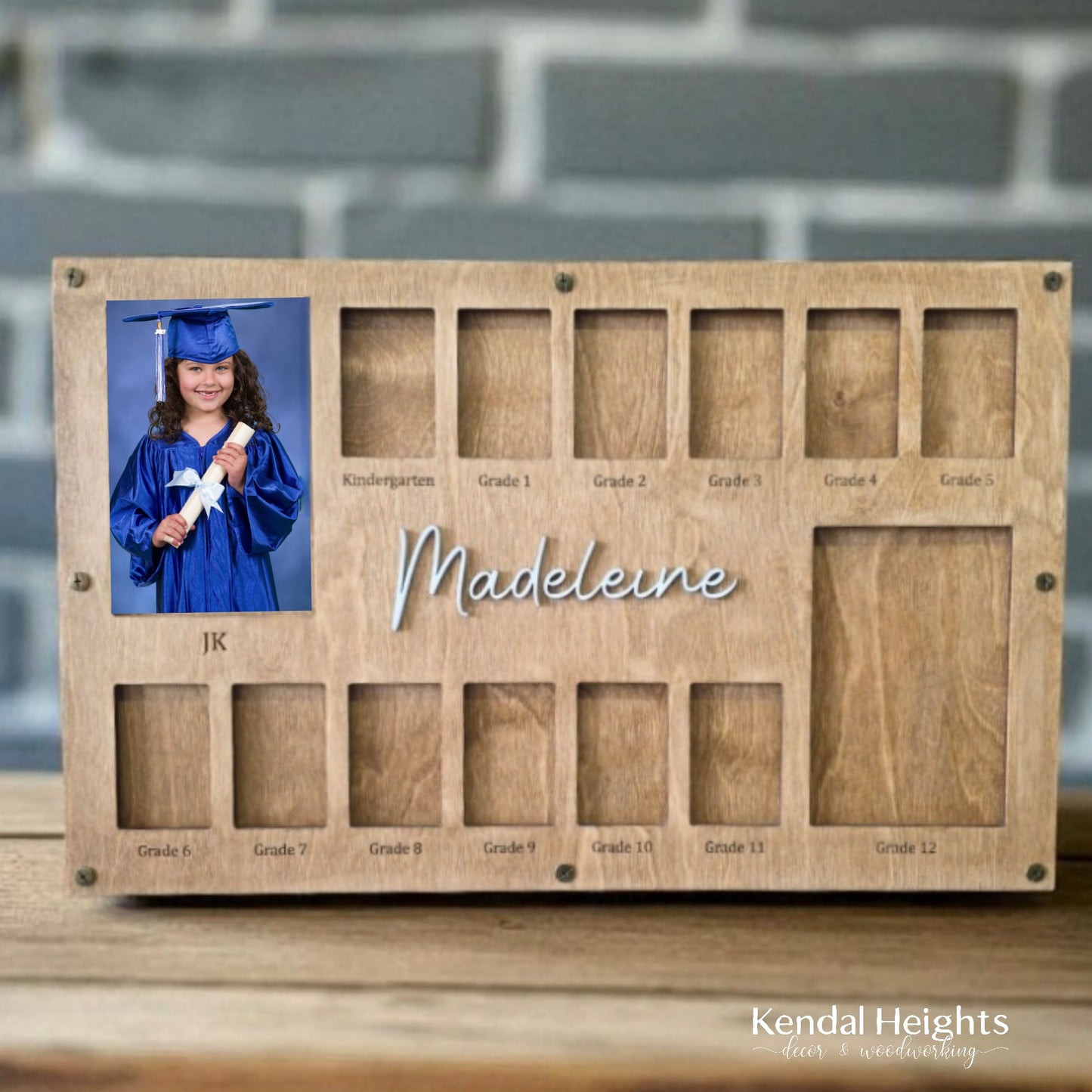 Yearly School Frame