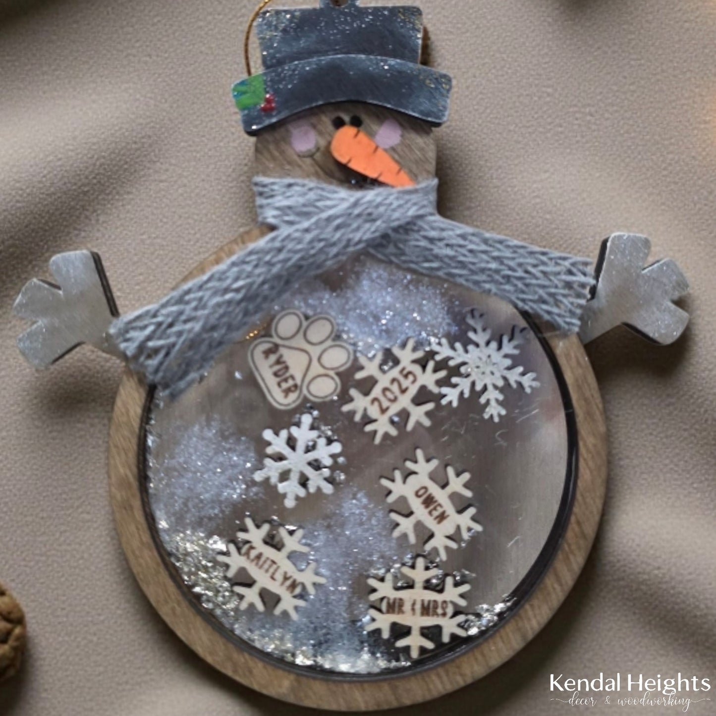 Snowman Family Snow Globe